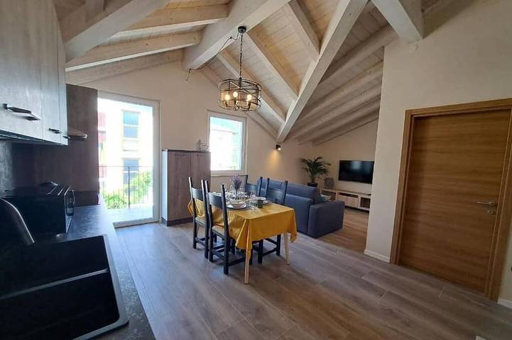 Appartement de vacances pour 4 personnes, avec balcon et jardin