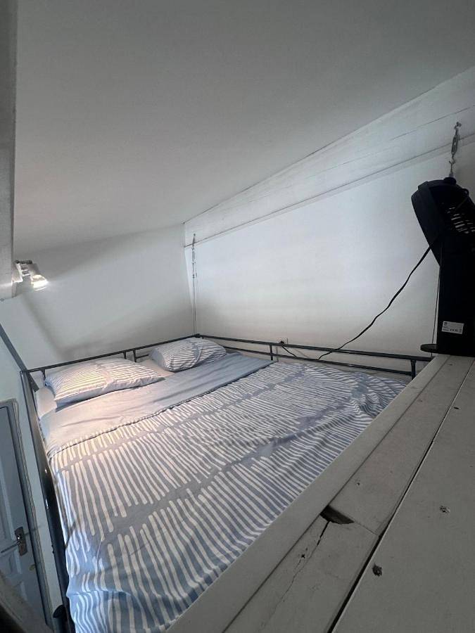 Gîte pour 2 personnes dans Office de Tourisme de Cuges les Pins - 2