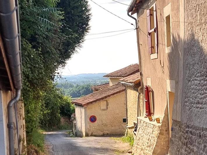 Location de vacances pour 2 personnes, avec jardin, animaux acceptés à Brossac