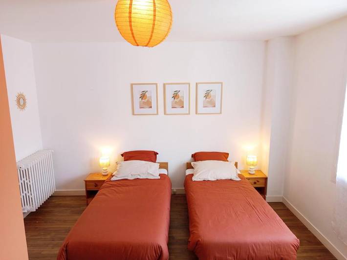 Gîte pour 6 personnes, avec jardin à Saint-Thuriau - 2