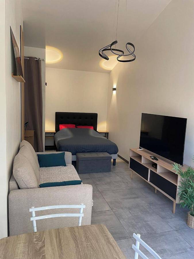 Location de vacances pour 2 personnes, avec vue à Saint-Georges-des-Coteaux - 2