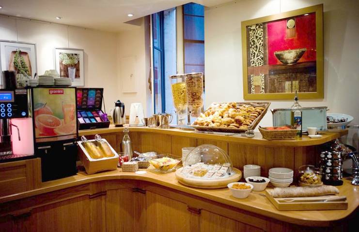 Hôtel pour 2 personnes, avec terrasse dans Office De Tourisme De Saint Jean De Luz - 4