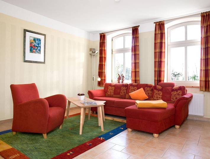 Ferienwohnung für 4 Personen, mit Terrasse und Garten sowie Ausblick in Weitendorf-Hof