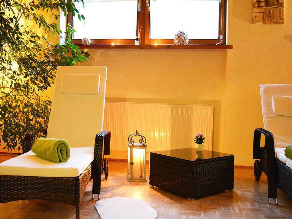 Familienzimmer Bergwald bis 2 Nächte in Bad Hindelang, Bayerisch Schwaben