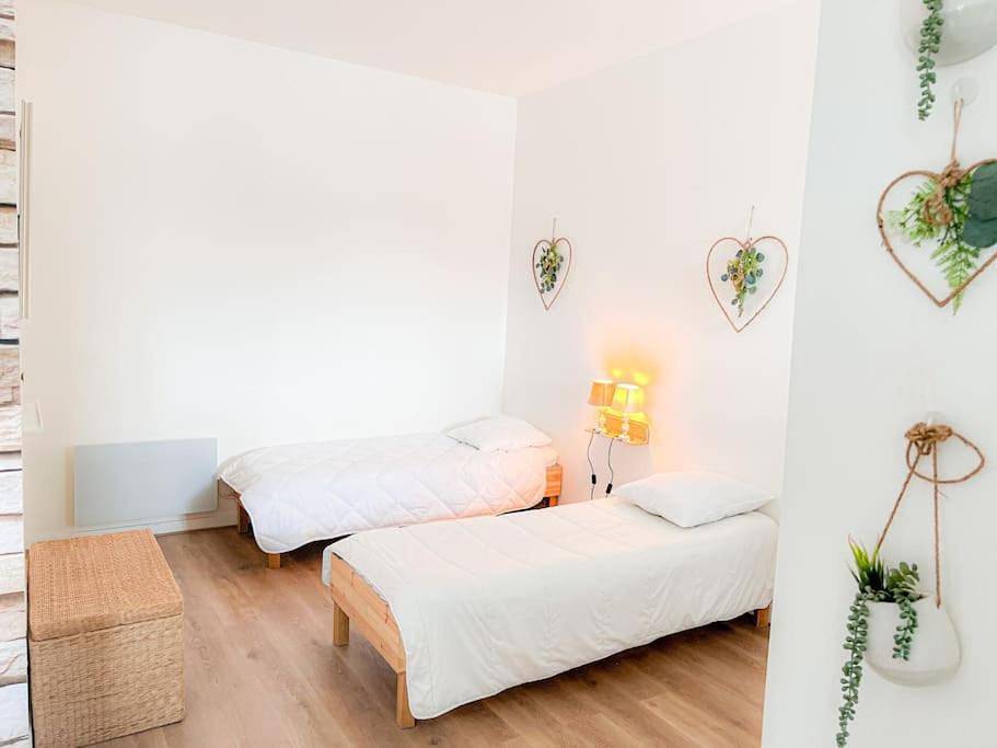 Appartement entier, One-Bedroom Apartment in Chalon-sur-Saône, Région de Chalon-sur-Saône