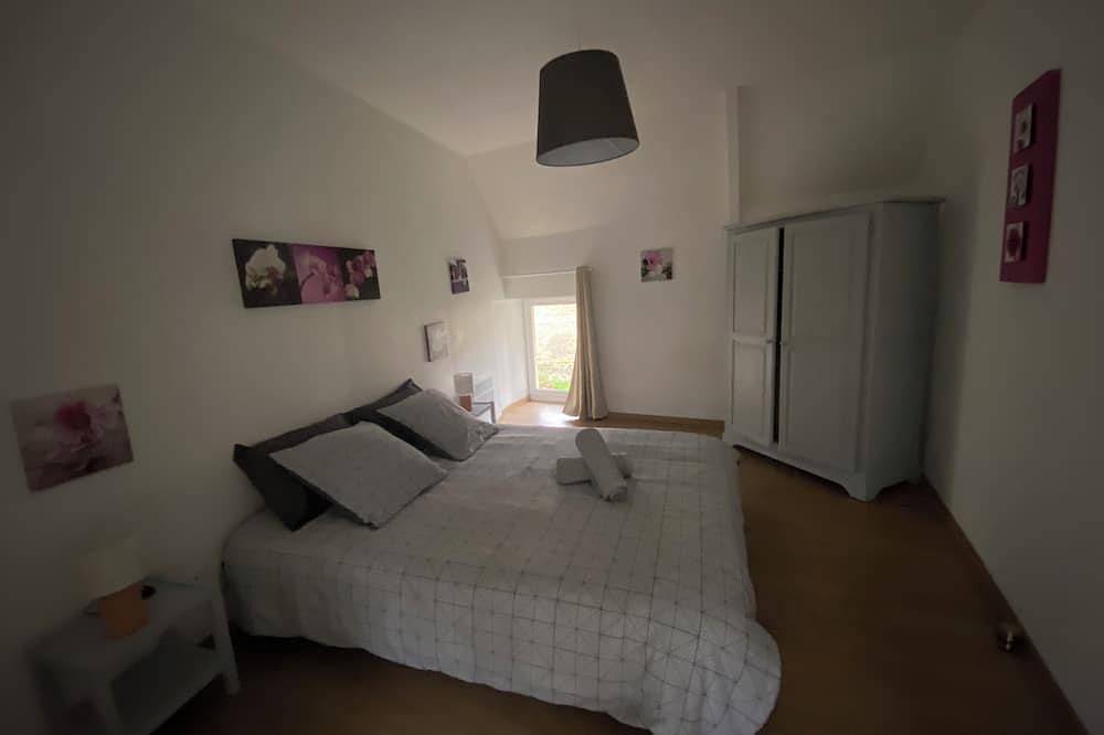 House 500 m from the beach in Aure sur mer in Sainte-Honorine-des-Pertes, Bayeux und Umgebung