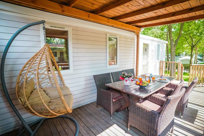 Camping voor 7 personen, met tuin in Peschiera del Garda