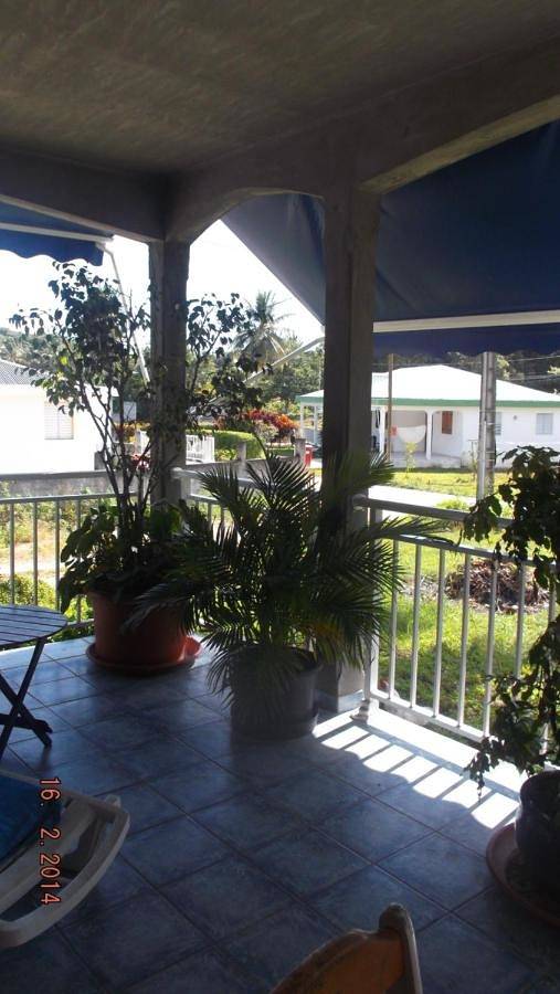 Gîte pour 3 personnes, avec jardin à Morne-à-l'Eau - 2