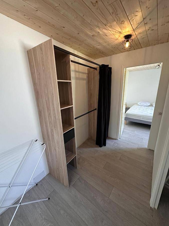 Appartement entier, One-Bedroom Apartment in La Roche-de-Rame, Parc national des Écrins