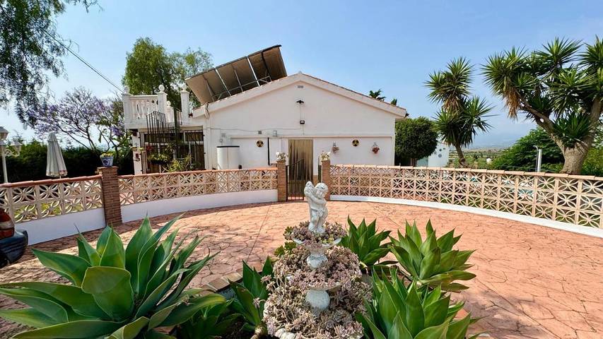 Casa rural para 6 personas, con jardín además de piscina y vistas en Cártama - 3