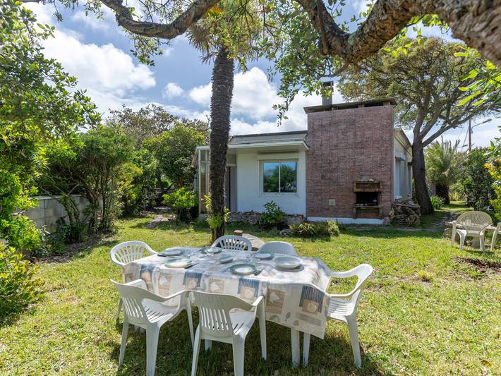 Ferienhaus für 5 Personen, mit Terrasse und Garten in Biscarrosse Plage
