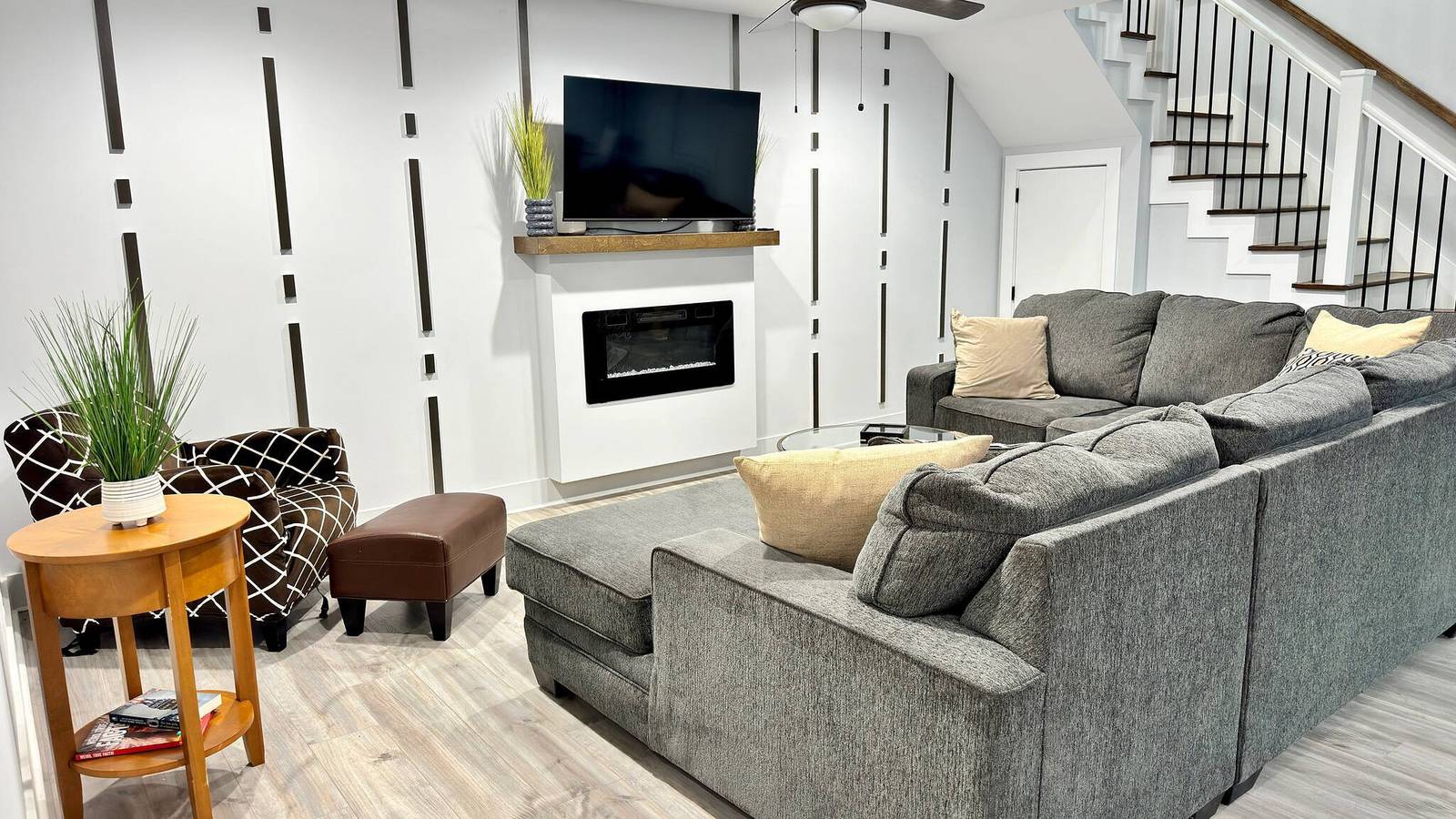 Snellville Retreat - Moderna casa con 4 camere da letto per 10 persone in Contea di Gwinnett