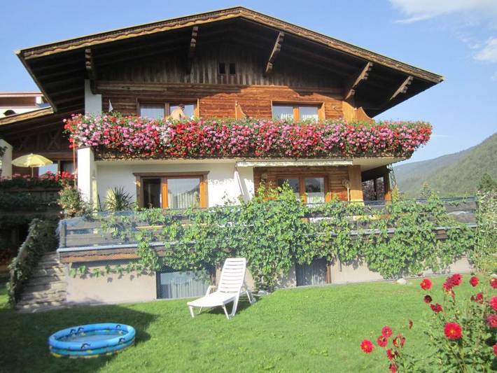 Ferienwohnung für 2 Personen, mit Balkon und Ausblick sowie Garten im Stubaital - 4