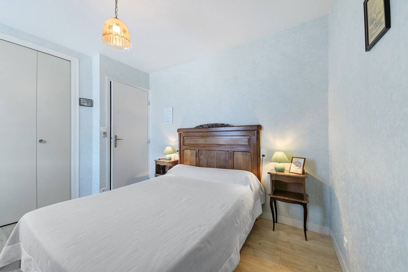 Gastenkamer "Chambre 2" met gedeelde tuin en wifi in Courtils, Bucht des Mont-Saint-Michel