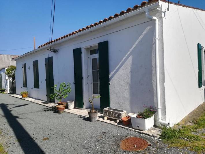 Location de vacances pour 6 personnes, animaux acceptés dans Phare de Chassiron