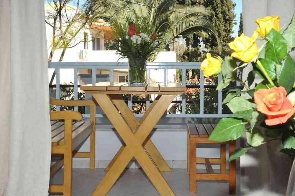 Ganze Wohnung, 67359 Wohnung 20 m vom Strand in der Nähe von Nafplion - altes Anwesen Id 462405 in Kiveri, Argolis