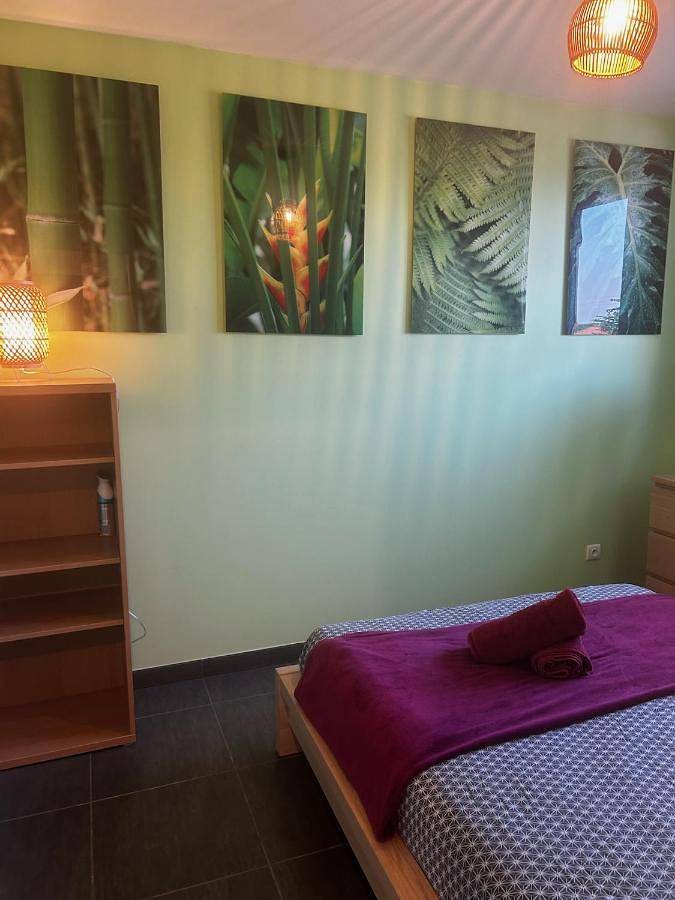 Gîte pour 2 personnes, avec Terrasse dans Janneyrias
