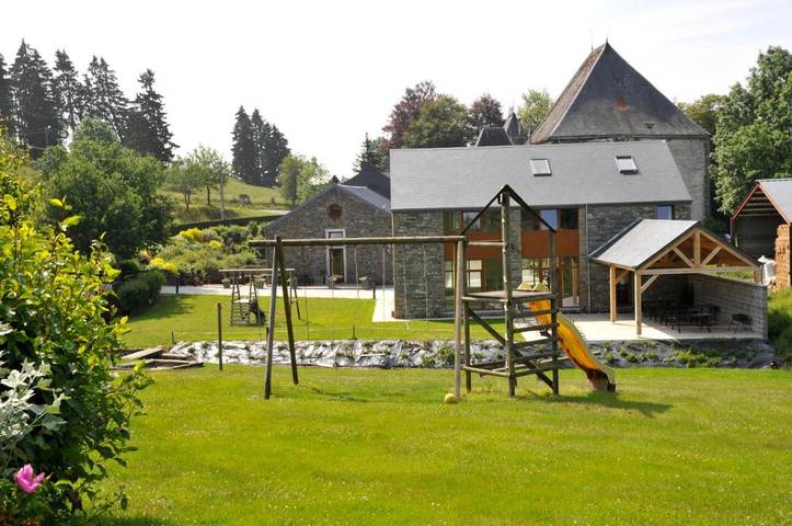 Location de vacances pour 6 personnes, avec piscine et jardin ainsi que vue et sauna à Sainte-Ode - 3