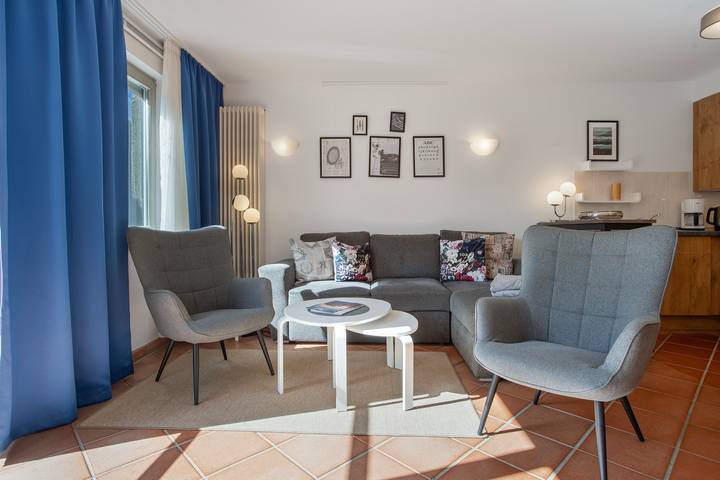 Appartement entier, Appartement « Südterrasse » – Rez-de-chaussée avec terrasse ensoleillée et cuisine moderne in Dewichow, Mellenthin