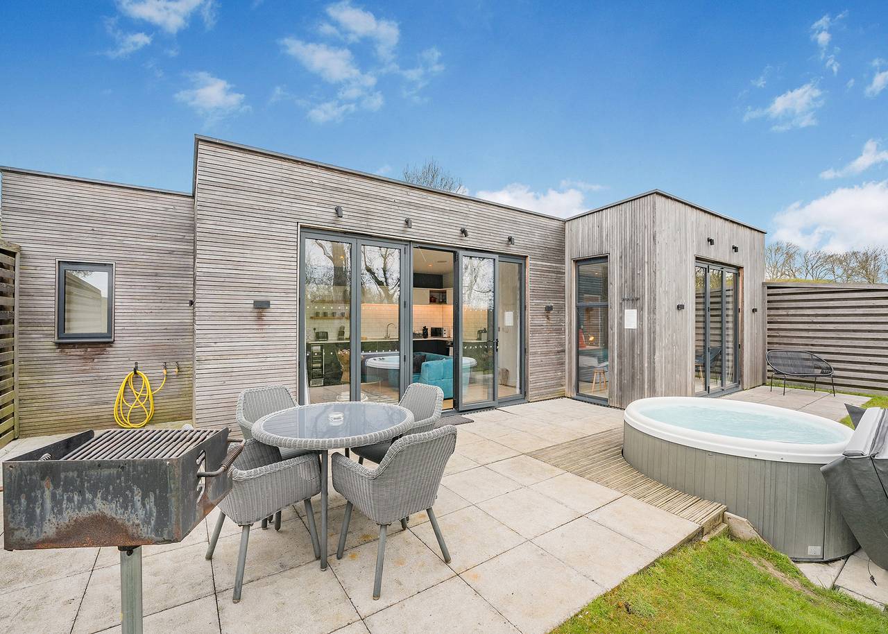 Woodland View Retreat (Pet) in Kingston Near Lewes, Sussex Est