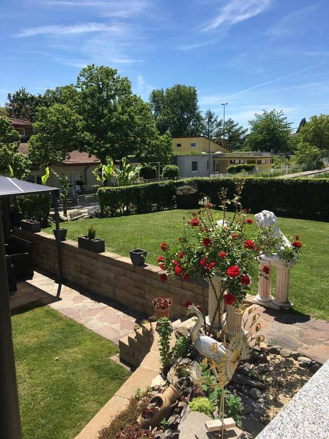 Ferienwohnung für 4 Personen, mit Ausblick und Garten in Allensbach - 3