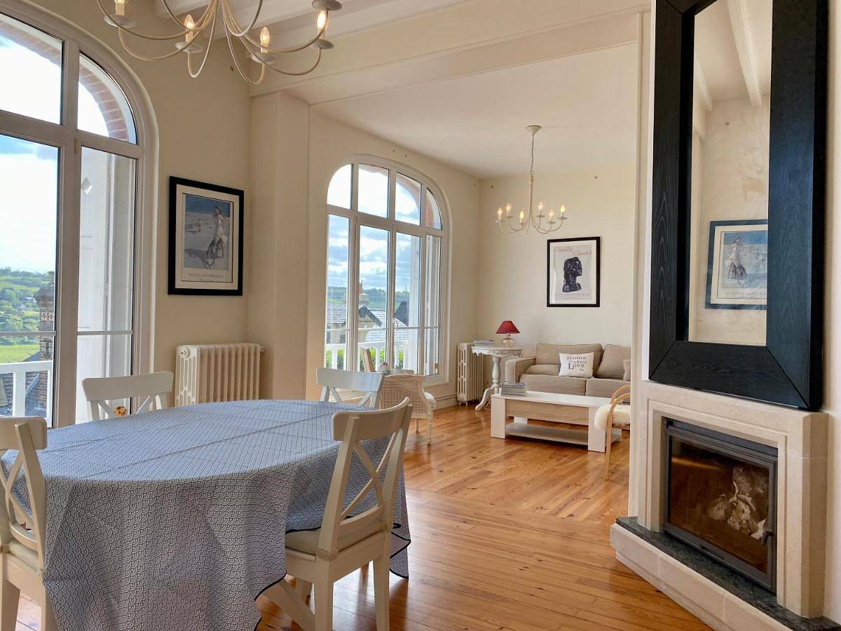 Appartement entier, One-Bedroom Apartment in Pourville-sur-Mer, Hautot-sur-Mer