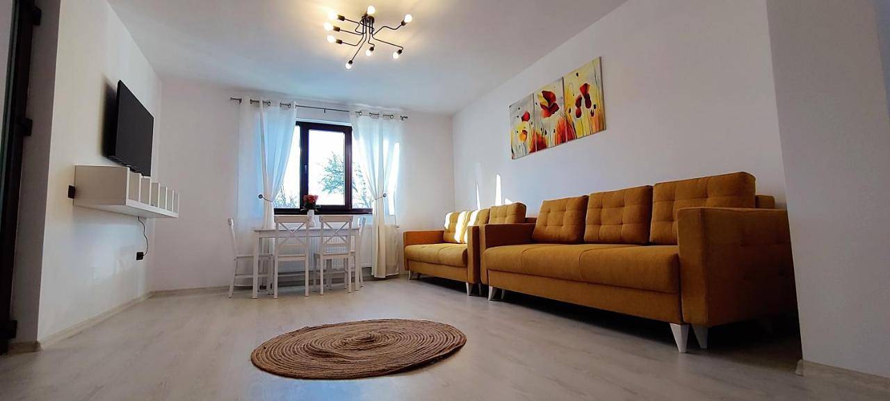Two-Bedroom House in Walachia