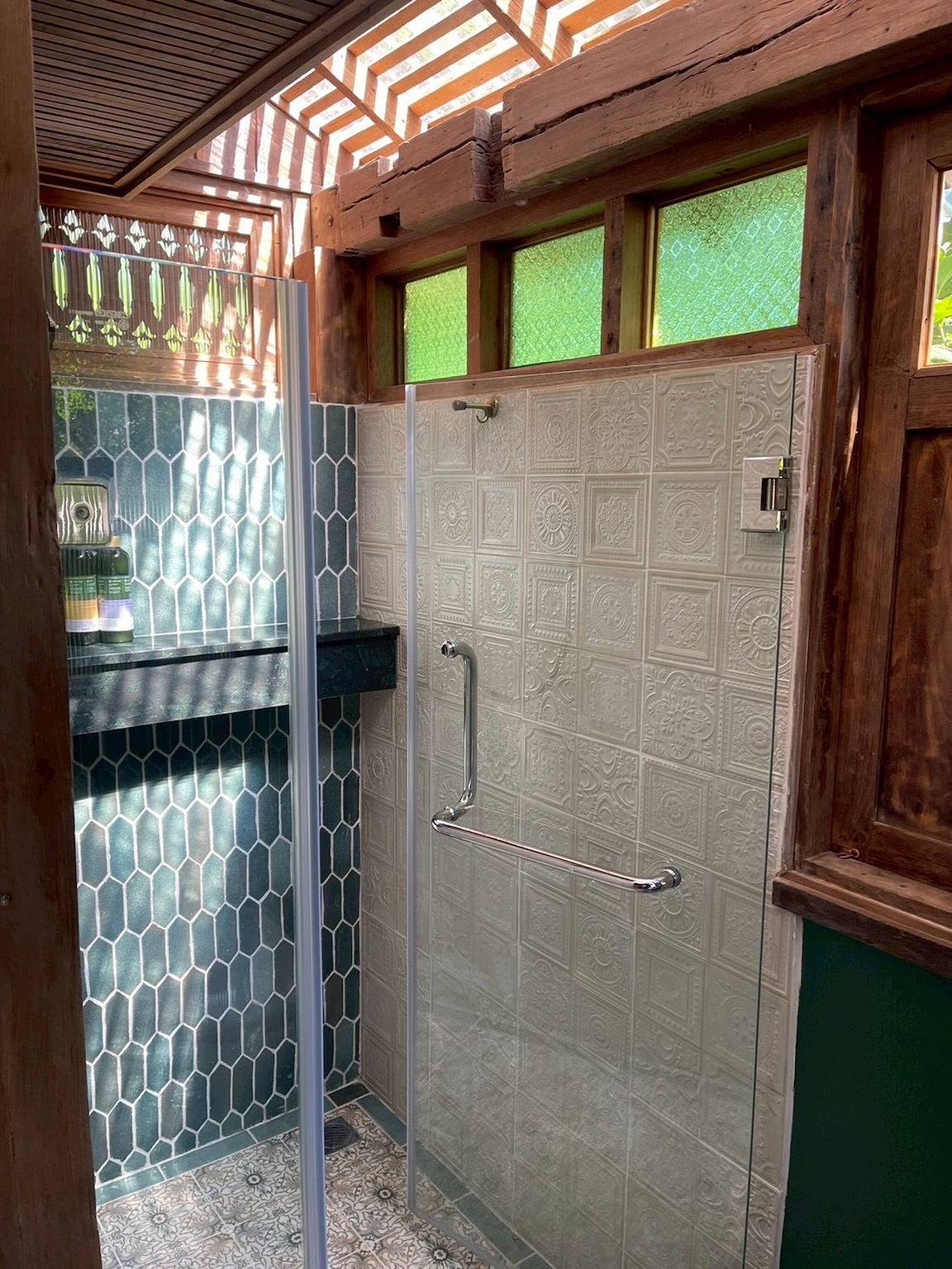 Private Poolvilla aus Holz in Mae Rim für 4-6 Gäste in Chiang Mai