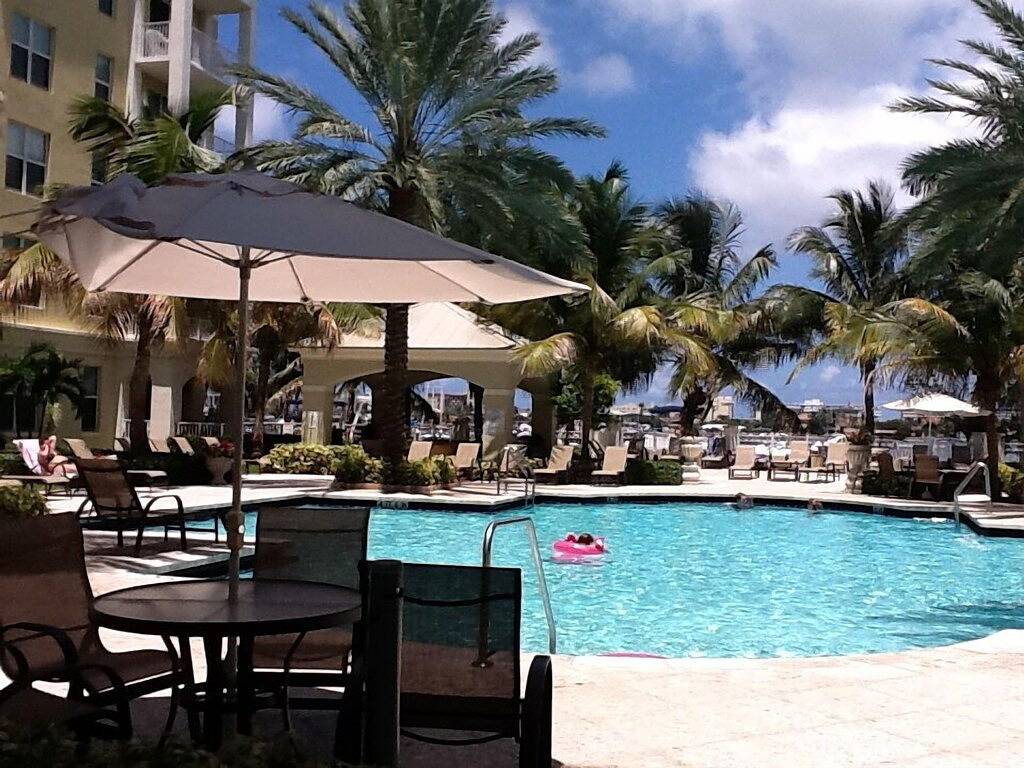 Ganze Wohnung, Palm Beach Area frisch renoviert Waterview Penthouse in Lantana, Palm Beach County