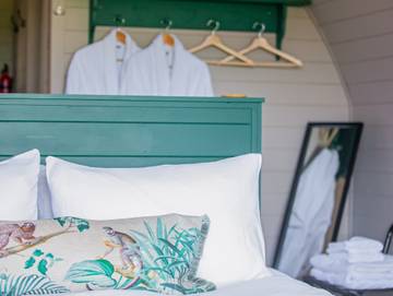 Glamping for 2 People in Oakford, Devon, Photo 3