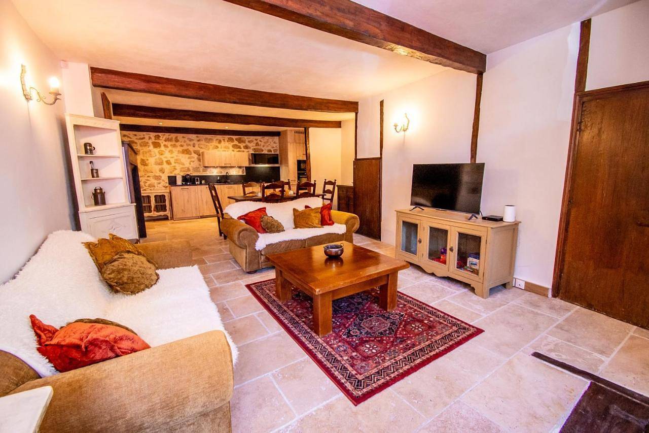 Logis de la Bastide, climatisé au coeur du village in Lauzerte, Quercy