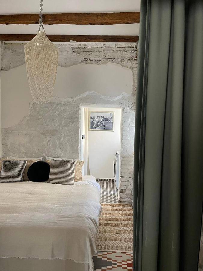 Ganze Wohnung, The Bungalow by the Sea in Historic Poreč Old City in Poreč, Grad Poreč