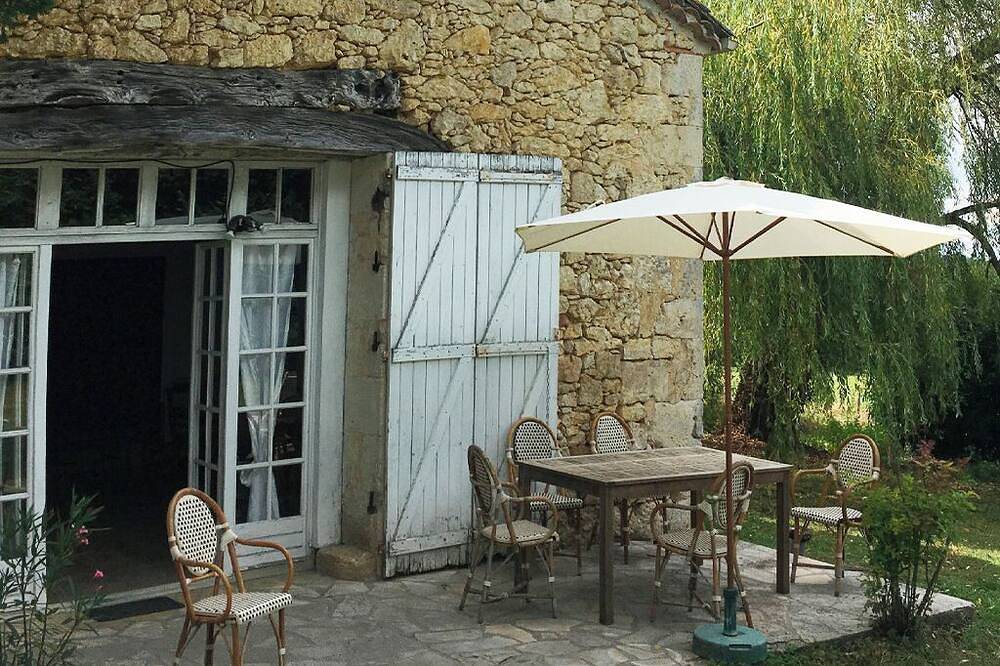 Maison de campagne, à 5 minutes de Larressingle, pour 4/6 personnes avec piscine in Beaumont (Gers), Gers