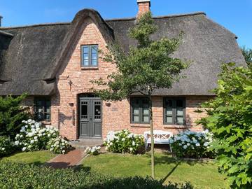 Ferienhaus für 2 Personen, mit Garten und Sauna in St. Peter-Ording