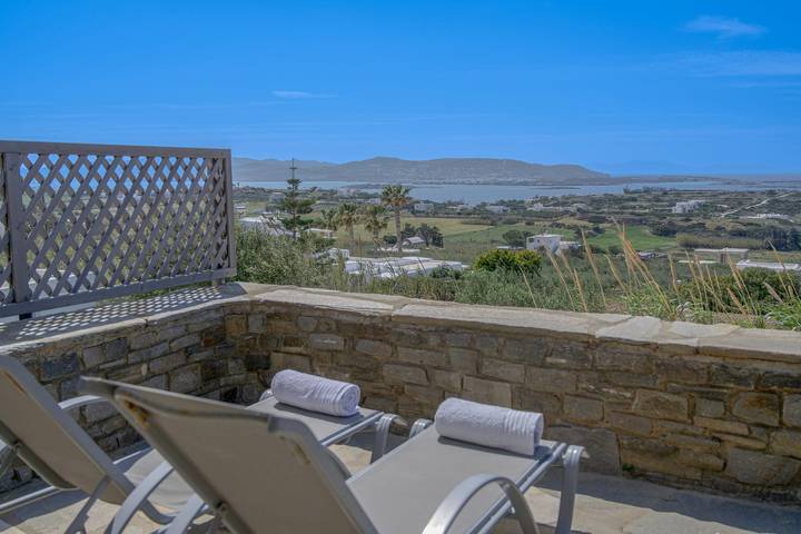 Villa for 8 people, with garden and ocean view as well as balcony - 1
