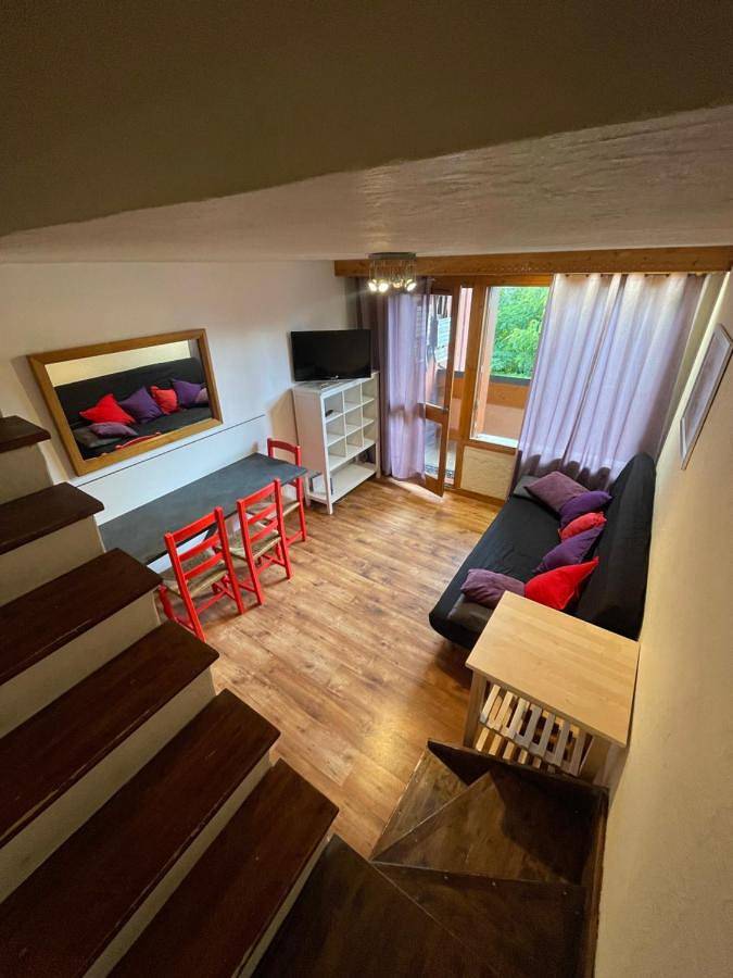 Location de vacances pour 4 personnes, avec Balcon ainsi que Terrasse et Vue dans Courchevel 1300 (Le Praz)