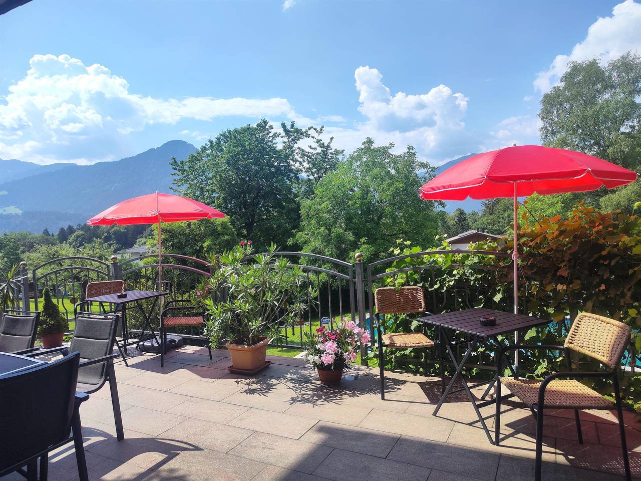 Dreibettzimmer, Dusche, Wc, gartenseitig in Münster (Tirol), Kaisergebirge