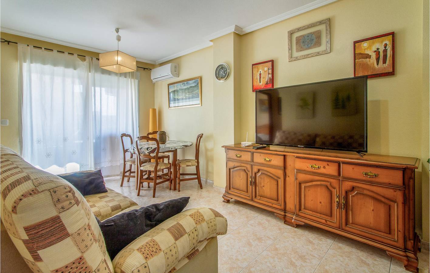Ganze Ferienwohnung, Gemütliches 1BR Apartment mit Pool & Terrasse - 1km zum Strand! in Playa Lisa, Santa Pola