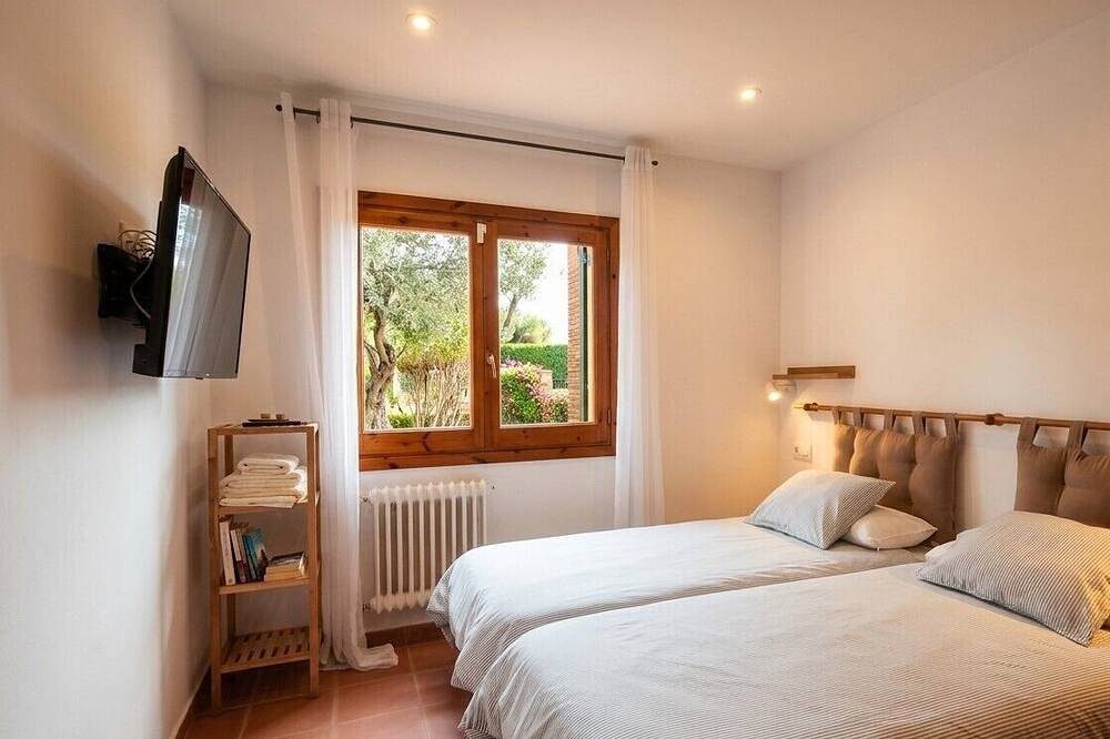Peralada Pearl: where vacations become tradition. in Peralada, Upper Empordà