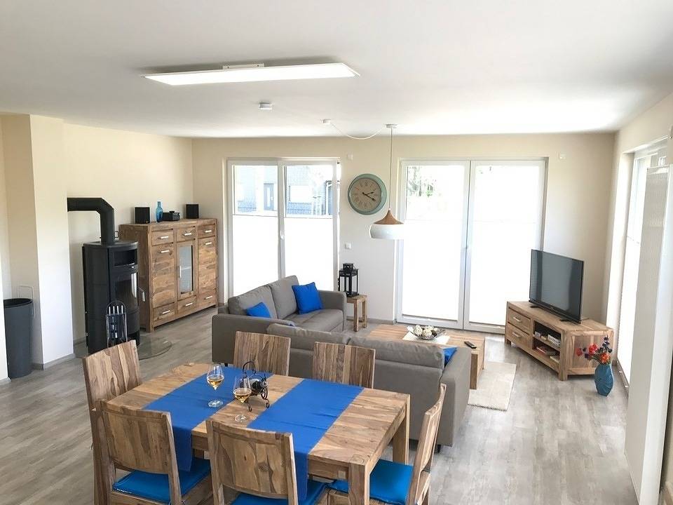 Ganze Ferienwohnung, Edith in Badestrand Lenz, Malchow
