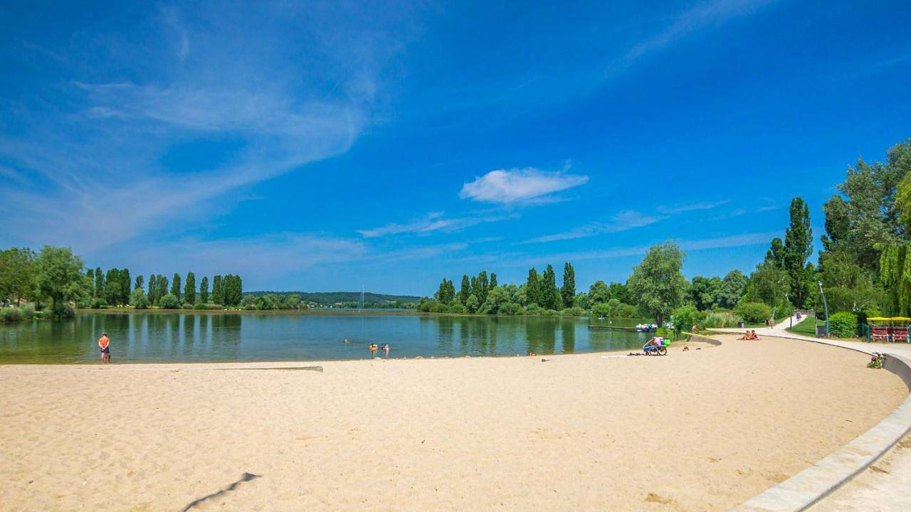 Camping Vesoul in Vesoul, Haute-Saône