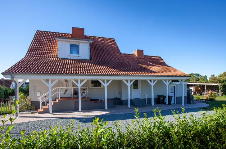 Ferienhaus für 9 Personen, mit Terrasse und Garten in Dahme