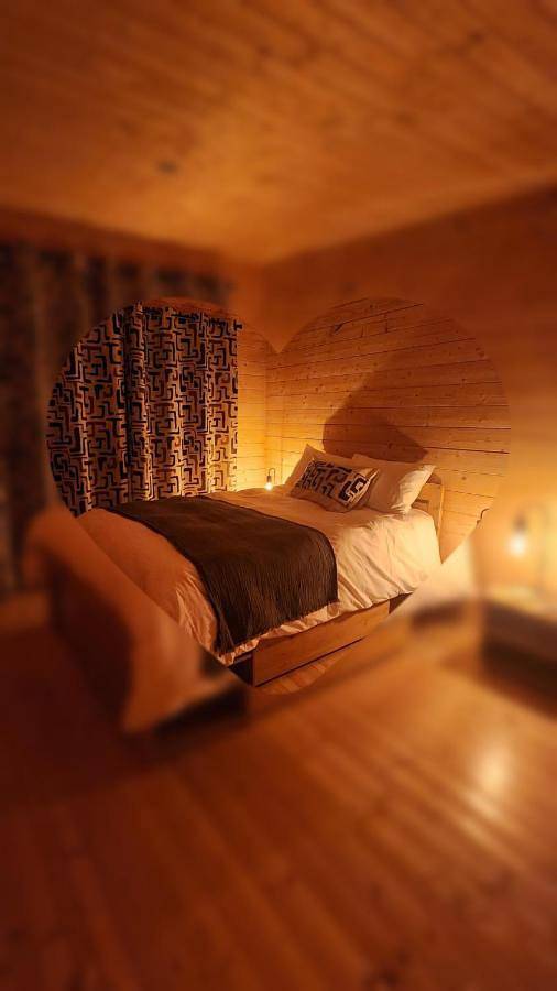 Appartement entier, Gîte de charme Ò Chalet in Camors, Région de Lorient