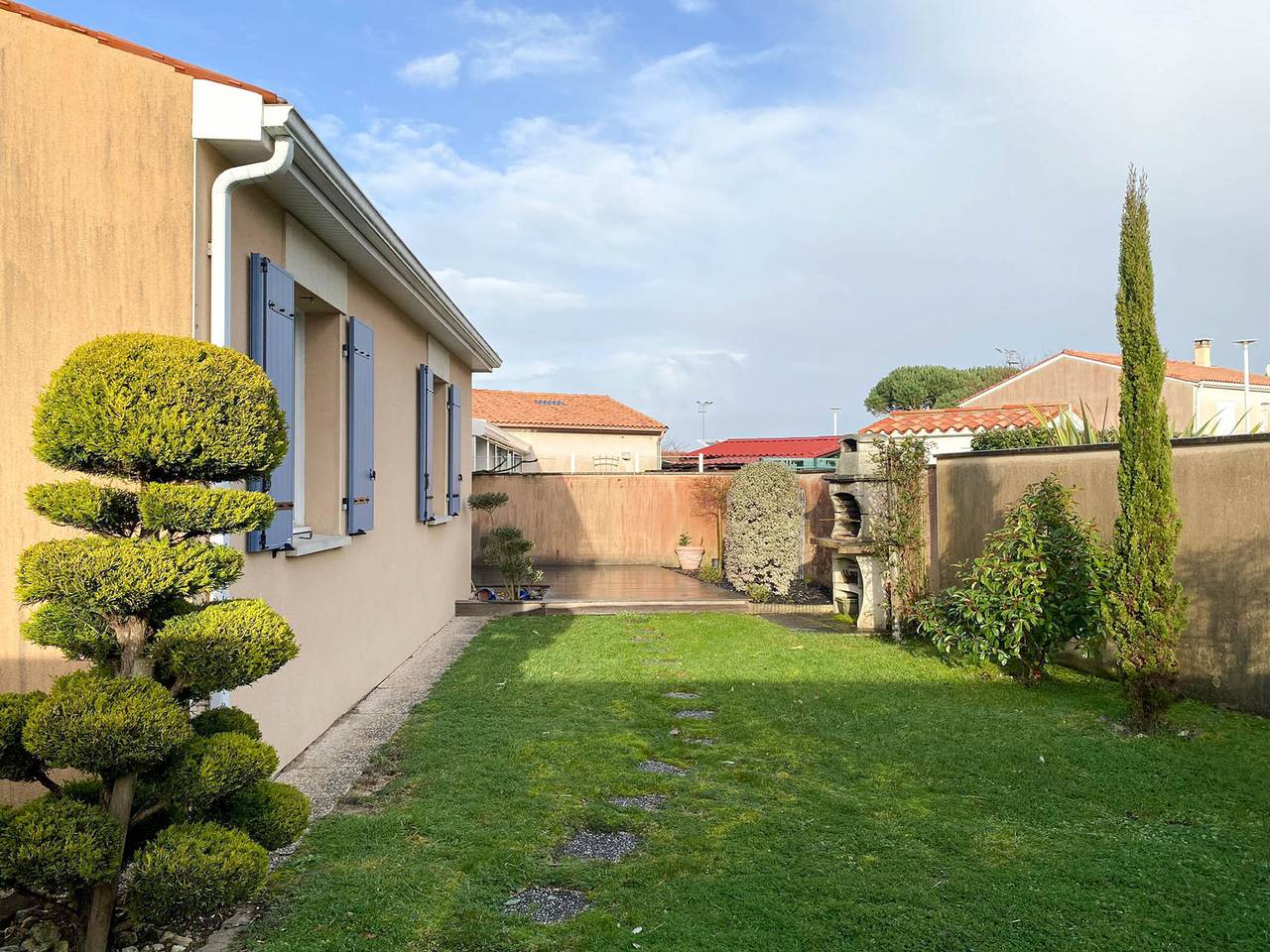 Belle Villa Moderne 3 Chambres - Proche Mer - Jardin et Parking in La Palmyre, Les Mathes