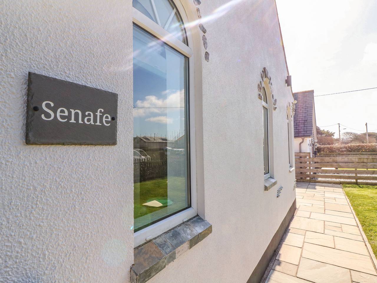 Senafe in Widemouth Bay, Pentire Point - Widemouth
