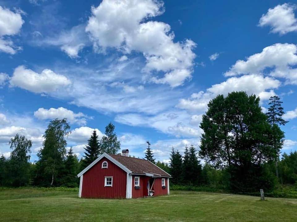 Källåsens Stuguthyrning in Sjötofta, Västergötland
