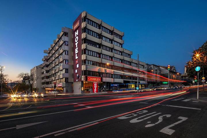 Apartamento para 2 personas, con terraza, Se admiten mascotas en Budapest