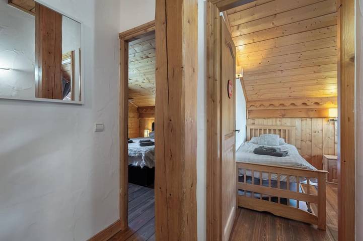 Chalet fantastique à 100 m des pistes, Les Trois Vallées, pour 12-14 - Ancv oui in Les Menuires, Saint-Martin-de-Belleville