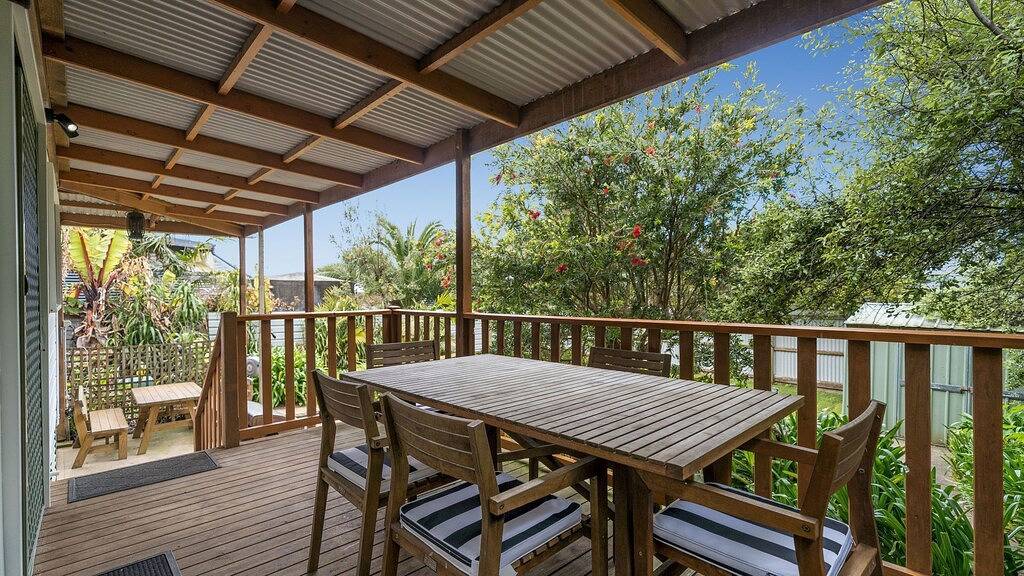 The Beach Cottage - Cottage by the sea for you and your pets in Wye River, Colac Otway Shire