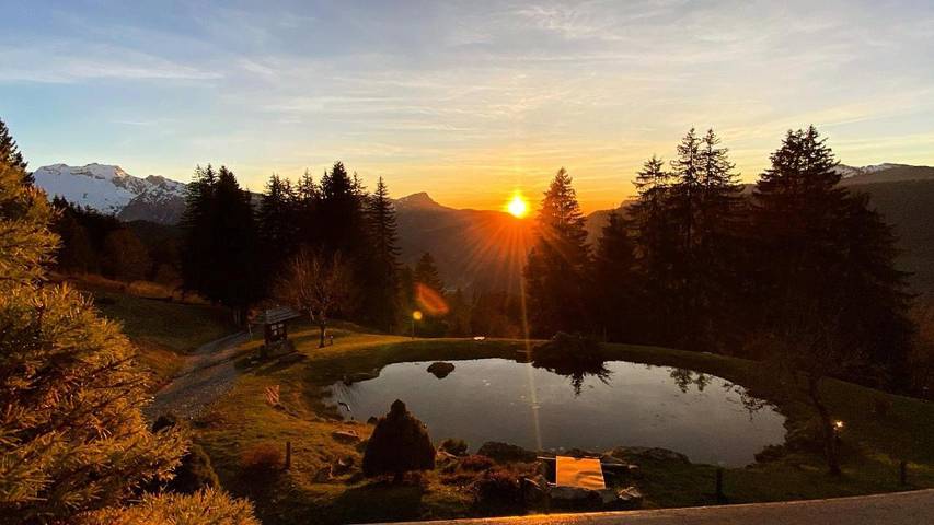 Maison d’hôte pour 2 personnes, avec Jacuzzi et Terrasse ainsi que Jardin et Sauna à Thônes
